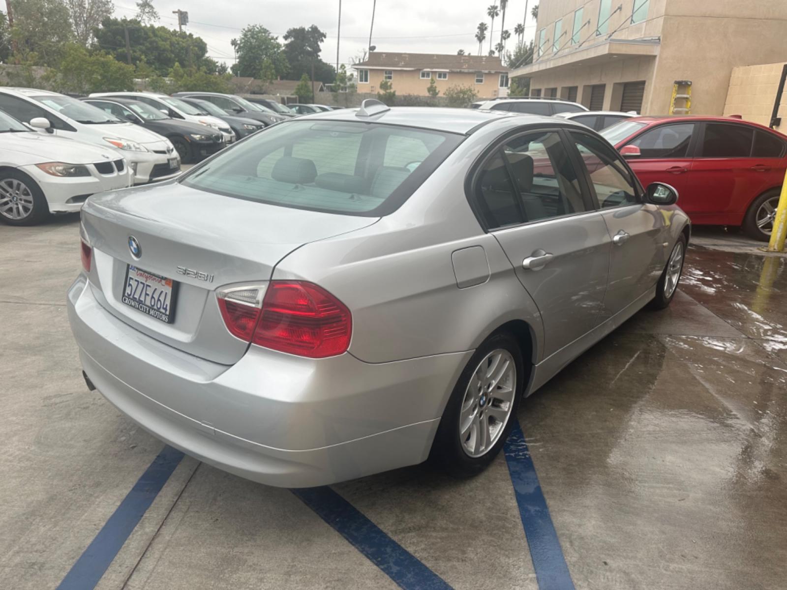 2007 Silver Metallic /Gray BMW 3-Series Leather (WBAVC53597F) with an 6 cylinder engine, Automatic transmission, located at 30 S. Berkeley Avenue, Pasadena, CA, 91107, (626) 248-7567, 34.145447, -118.109398 - Photo #6
